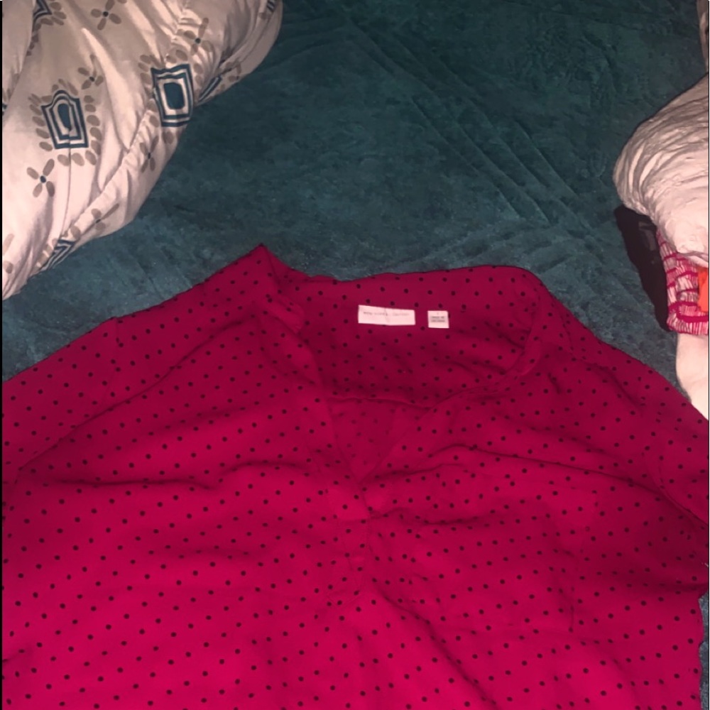 Cute dress shirt the color is a little off